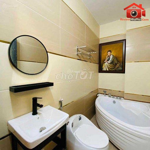Review nhà phố Quận Tân Bình TP.HCM – Diện tích 158m2, 4 tầng, 8 phòng