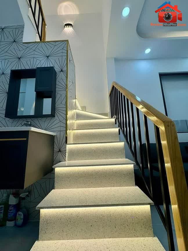 Review nhà phố Tân Bình TP.HCM, 4.35 tỷ, 32m², 2 P… – Bán nhà mặt phố Quận Tân Bình – TP Hồ Chí Minh giá BÁN 3 – 5 tỷ
