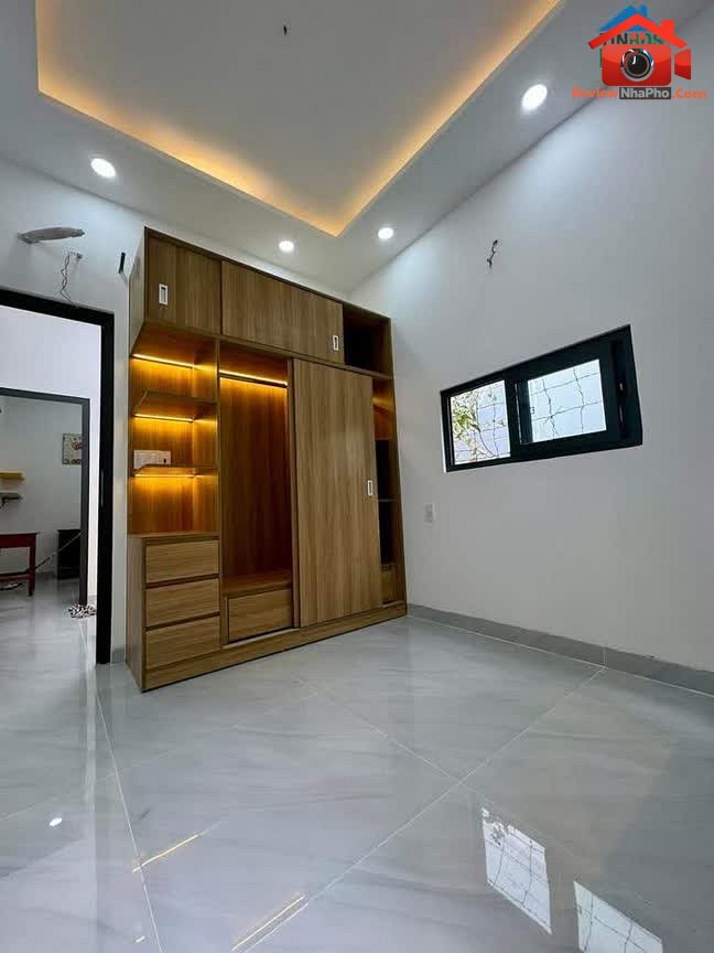 Review nhà phố Tân Bình TP.HCM, 4.35 tỷ, 32m², 2 P… – Bán nhà mặt phố Quận Tân Bình – TP Hồ Chí Minh giá BÁN 3 – 5 tỷ