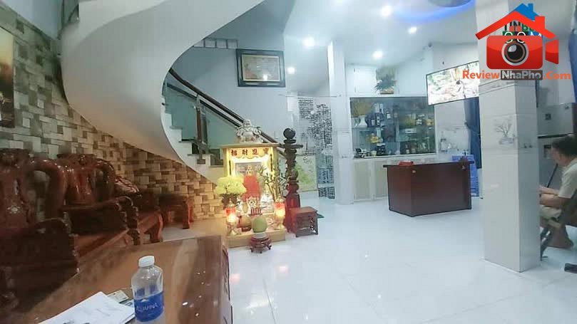 Review nhà phố mặt tiền Kinh Dương Vương, Quận Bình Tân, 8.7 tỷ
