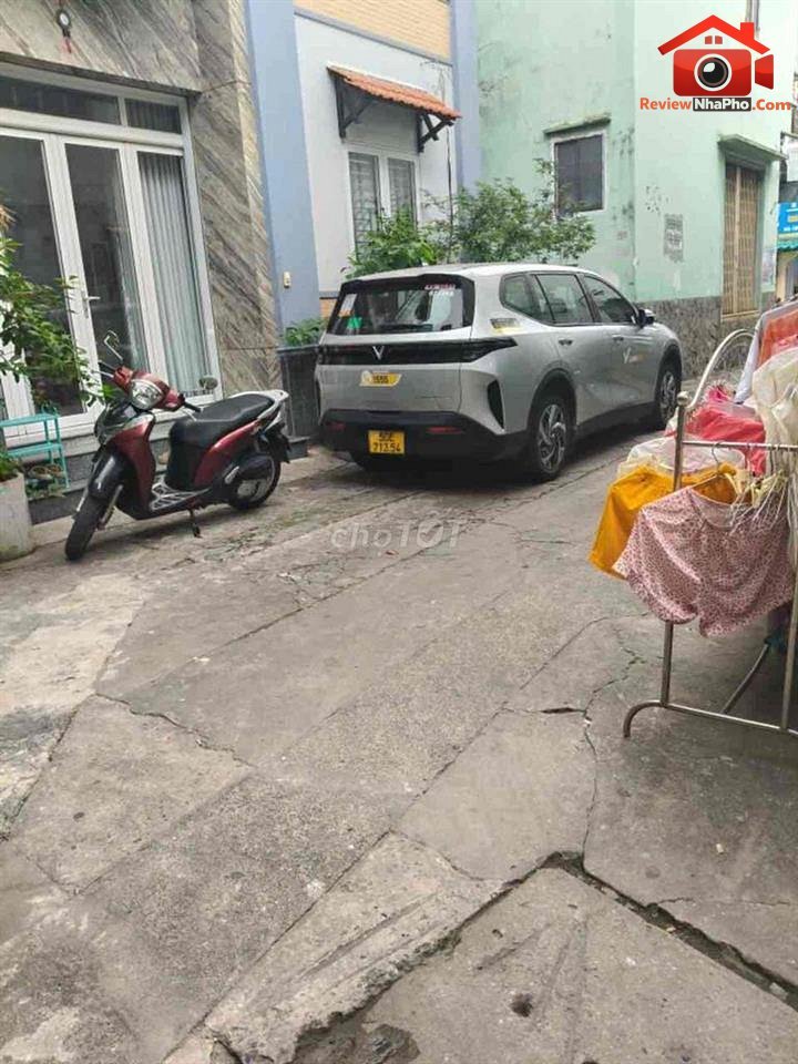 Review nhà phố hẻm xe hơi tại đường Hòa Bình Quận Tân Phú TP.HCM giá 6.7 tỷ
