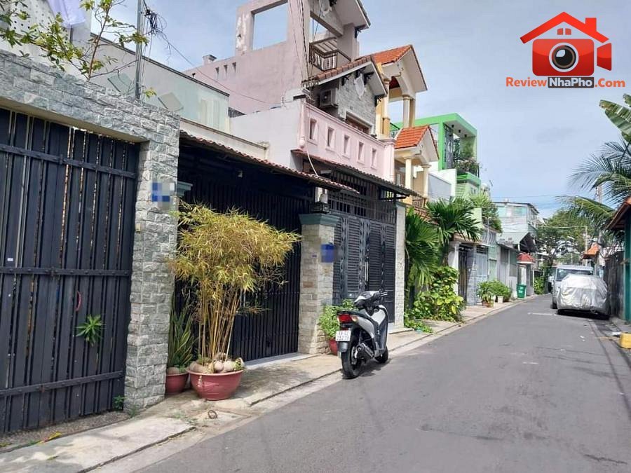 Bán nhà phố Bình Tân 69m² giá 5.6 tỷ sát mặt tiền Đường Số 1