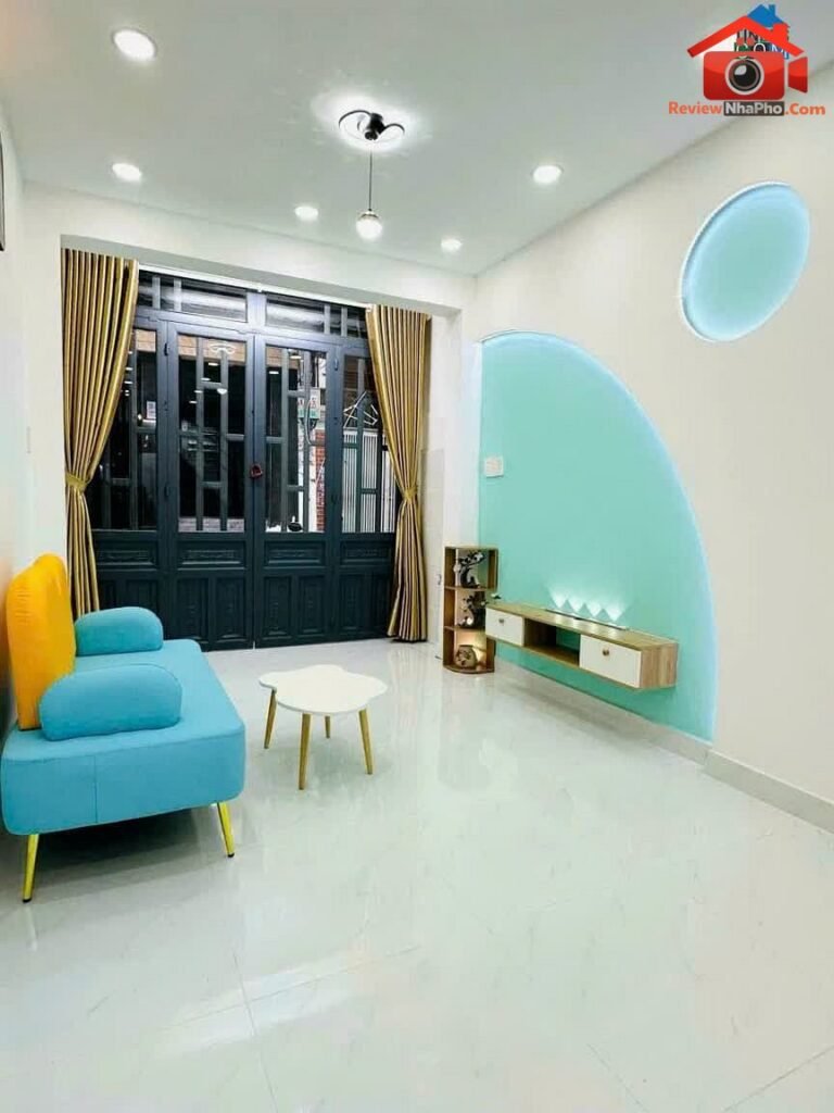 Review nhà phố Tân Phú giá 2.58 tỷ diện tích 24m2