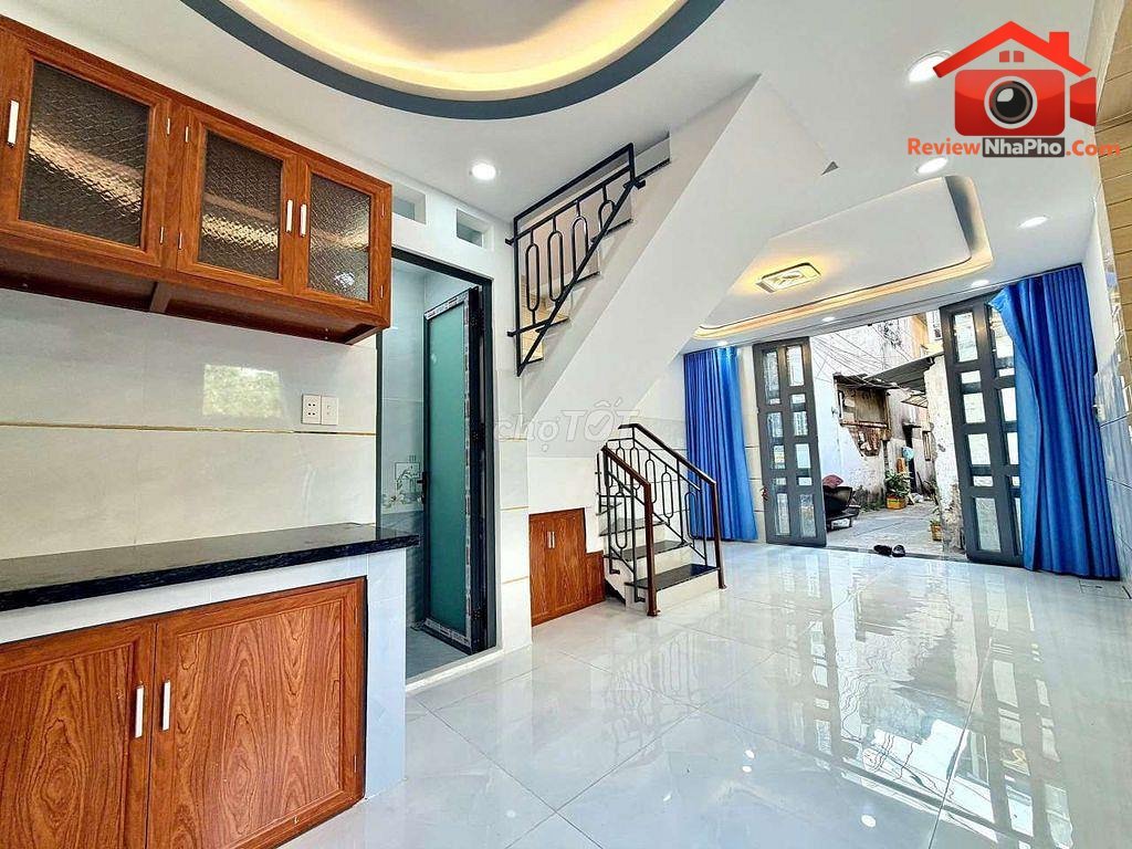 Review nhà phố Quận Bình Tân TP.HCM giá 2.68 tỷ – 30m2 mới xây