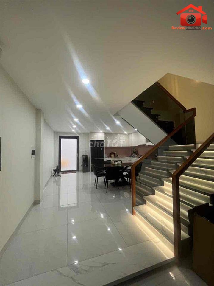 Review nhà phố Quận Bình Tân TP.HCM 100m2 giá 10.8 tỷ tặng nội thất