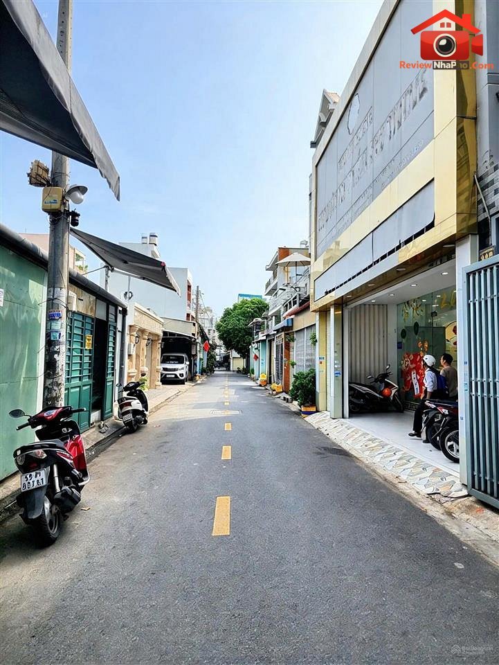 Review nhà phố tại Đường Số 8, Bình Hưng Hòa A, Bình Tân, TP.HCM