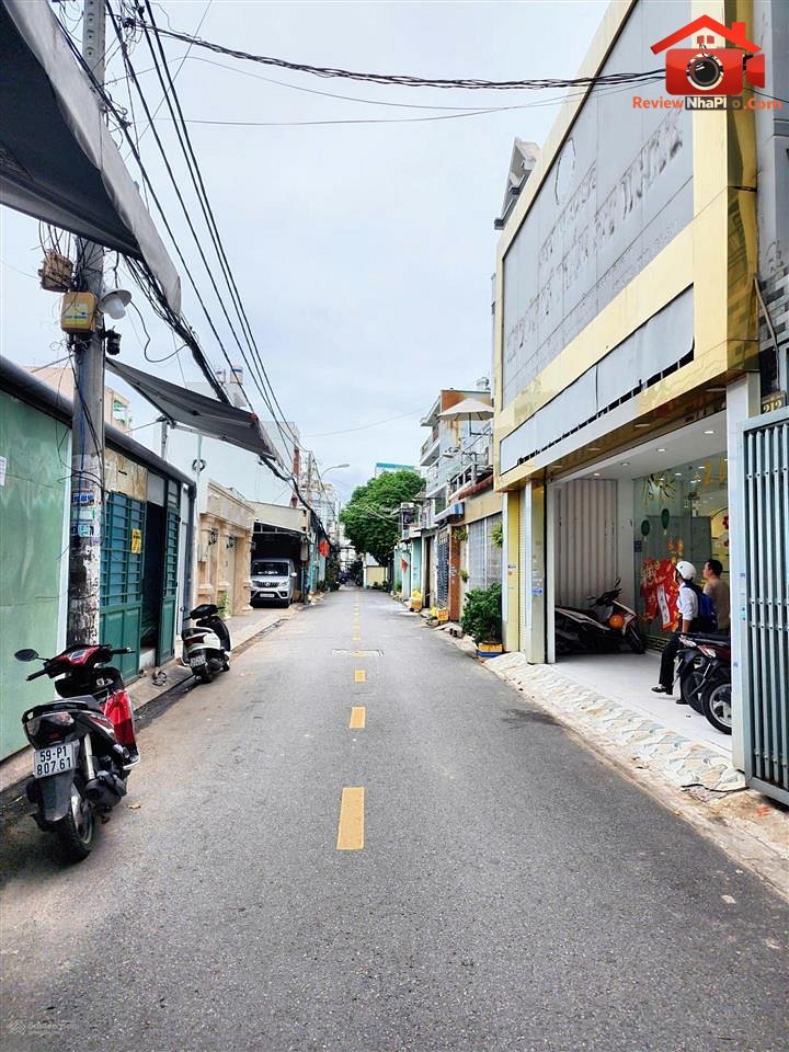 Review nhà phố tại Đường Số 8, Bình Hưng Hòa A, Bình Tân, TP.HCM