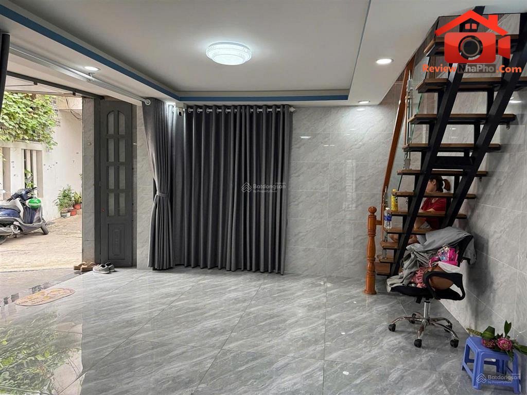 Review nhà phố Quận Tân Phú 48m2 giá 4.6 tỷ – Nhà mới đẹp, sổ hồng