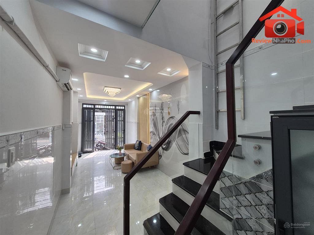 Review nhà phố Quận Bình Tân TP.HCM hẻm xe tăng đỗ cửa giá 4.6 tỷ