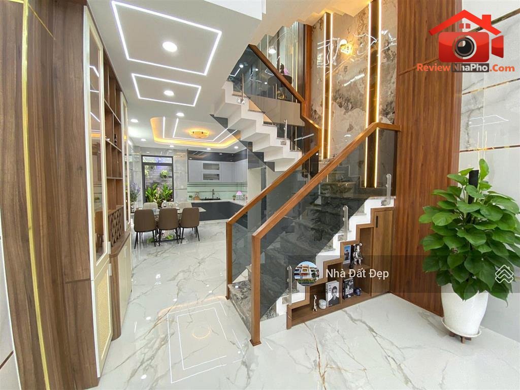 Review nhà phố 5 tầng đường Mã Lò Quận Bình Tân, TP.HCM giá 7.4 tỷ