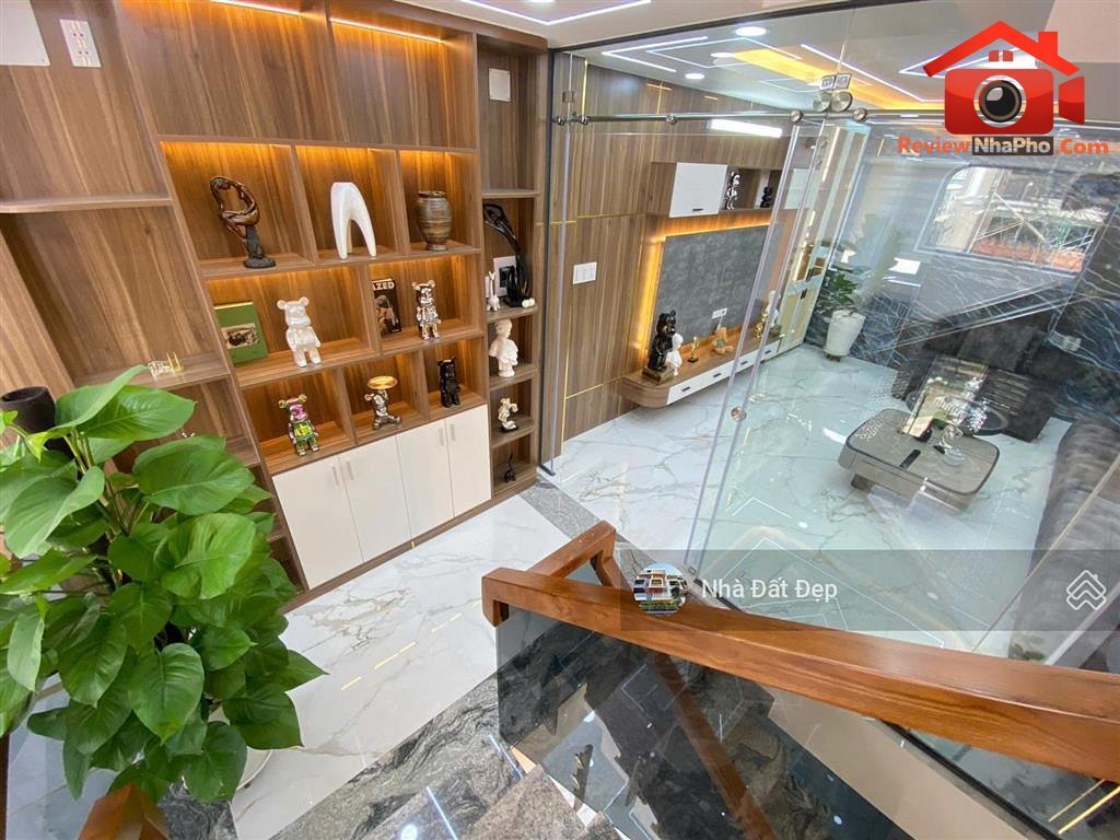Review nhà phố 5 tầng đường Mã Lò Quận Bình Tân, TP.HCM giá 7.4 tỷ