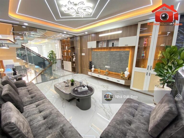 Review nhà phố 5 tầng đường Mã Lò Quận Bình Tân, TP.HCM giá 7.4 tỷ