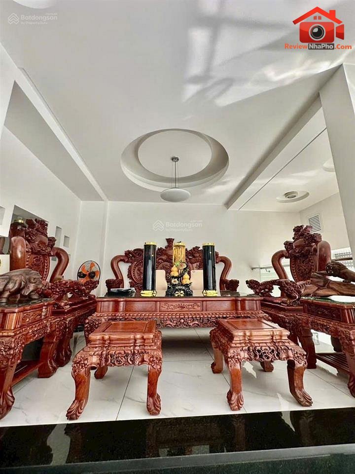 Review nhà phố Quận Bình Tân – TP.HCM giá 27 tỷ, 200 m2