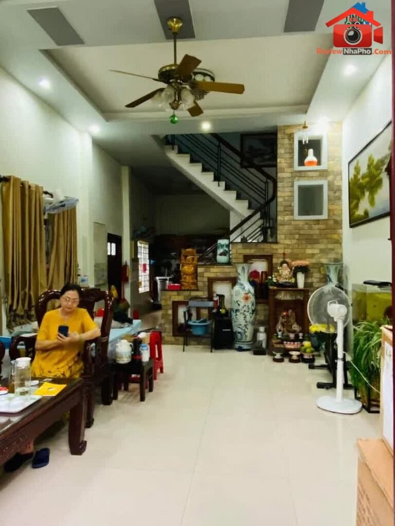 Review nhà phố Tân Bình 4 tầng 94m2 chỉ 12.8 tỷ thương lượng