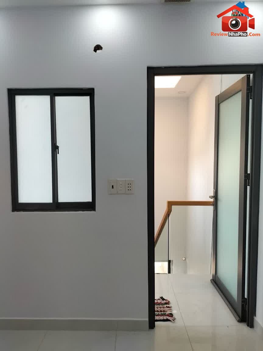 Review nhà phố Tân Phú 29m2 – Hẻm xe hơi, An ninh, chỉ 3.7 tỷ