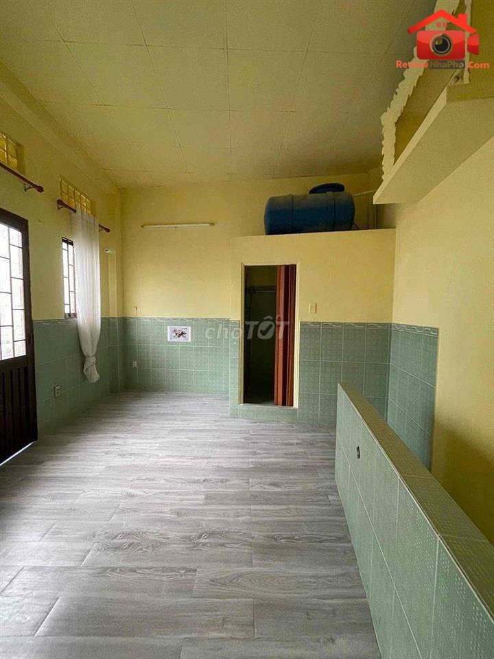 Review nhà phố 2 phòng ngủ tại đường Âu Cơ, quận Tân Phú, TP.HCM