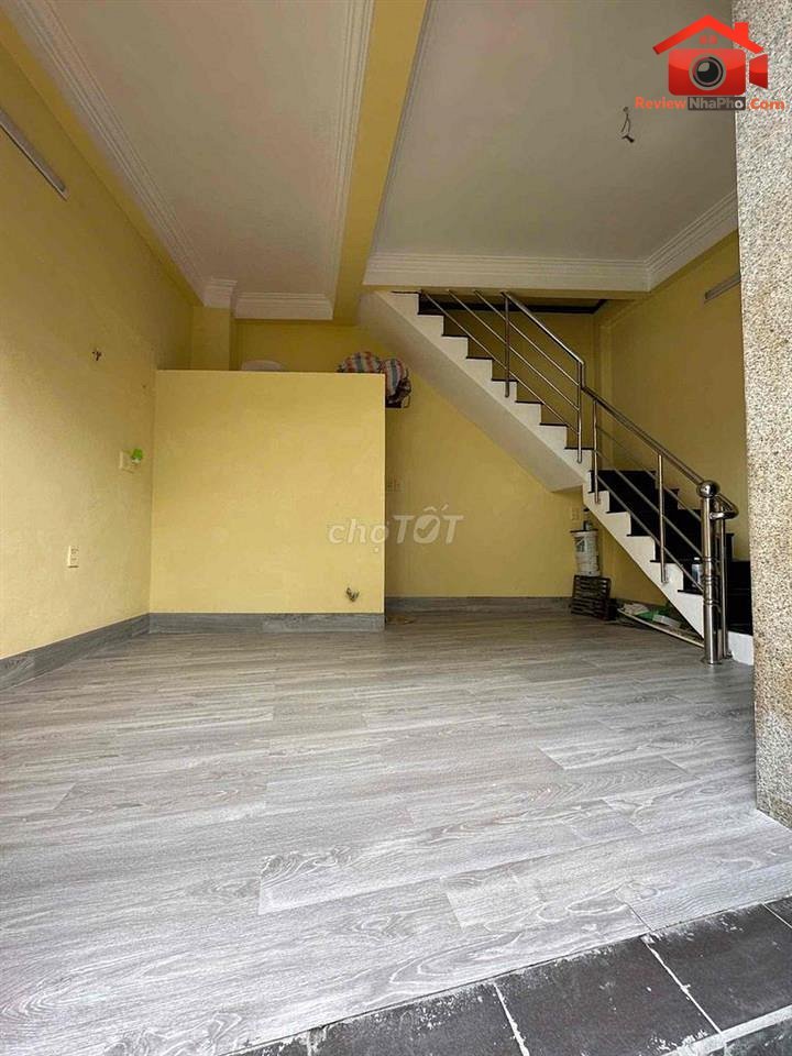 Review nhà phố 2 phòng ngủ tại đường Âu Cơ, quận Tân Phú, TP.HCM