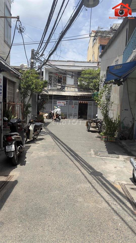 Review nhà phố 2 phòng ngủ tại đường Âu Cơ, quận Tân Phú, TP.HCM