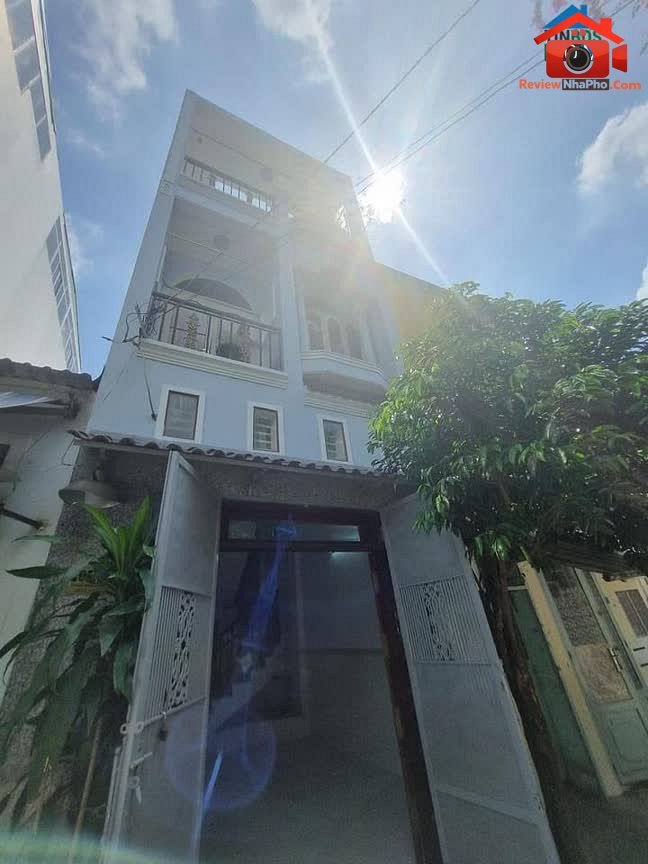Review nhà phố Tân Phú 5 tầng 70m² giá 10.5 tỷ