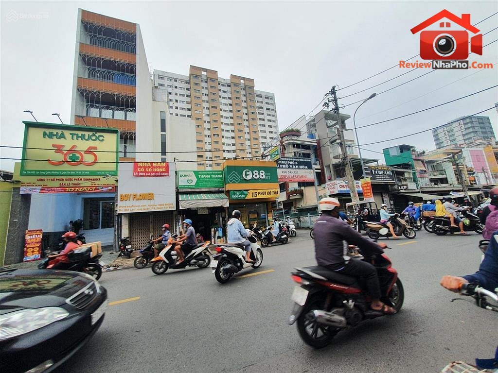 Review nhà phố TP.HCM 662 Lạc Long Quân, 118m², giá 28 tỷ