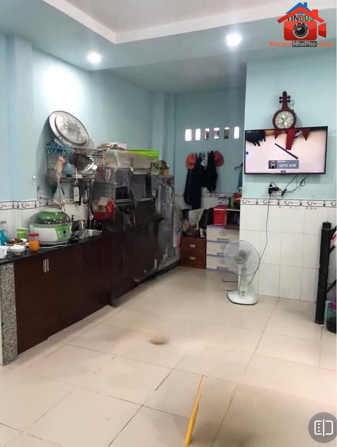 Review nhà phố Quận Tân Phú 2.7 tỷ, 40m2 – Gần Chợ Tân Hương