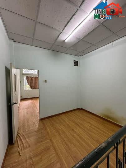 Review nhà phố Tân Bình Hồ Chí Minh 80m2 giá 6.5 tỷ tiện xây căn hộ dịch vụ