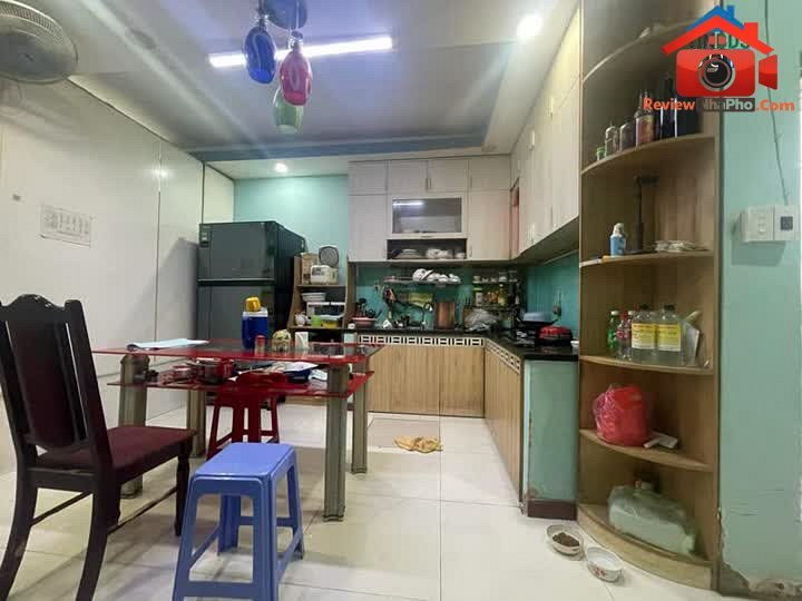Review nhà phố Tân Phú TP.HCM – Nhà riêng 2P… – Bán nhà mặt phố Quận Tân Phú – TP Hồ Chí Minh giá Thỏa thuận