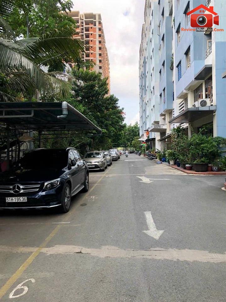 Review nhà phố Bình Hưng Hòa Quận Bình Tân TP.HCM giá 5.3 tỷ diện tích 120m2