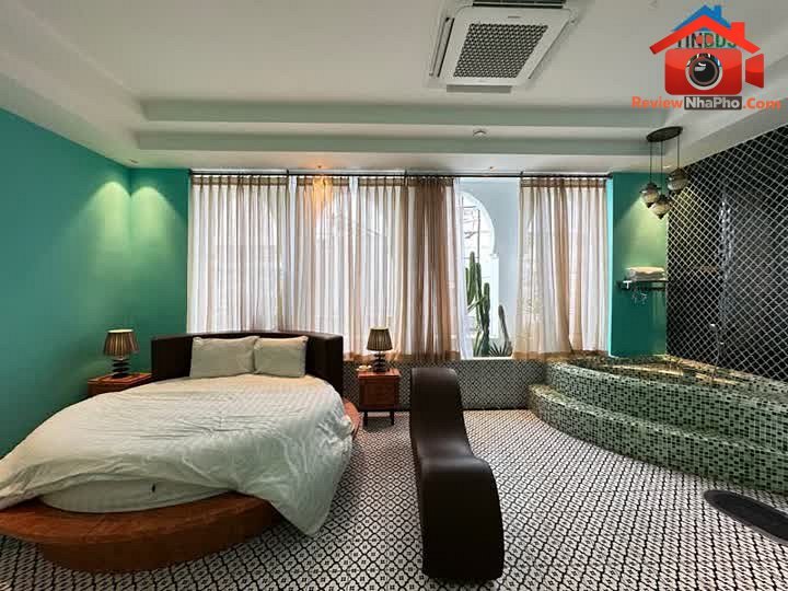 Bán nhà mặt phố Nguyễn Quang Bích Quận Tân Bình TP.HCM giá 55 tỷ