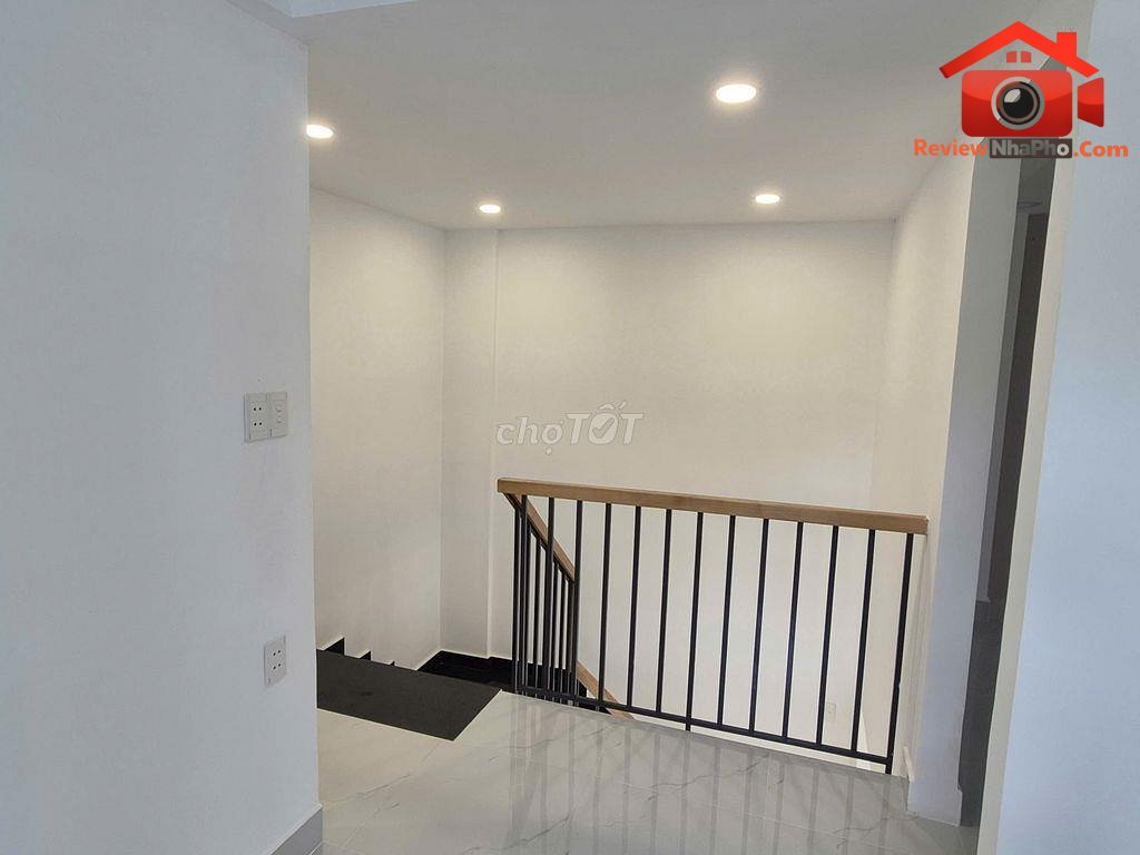 Review nhà phố giá 5.1 tỷ tại Quận Tân Phú, TP.HCM – 120m² 3PN