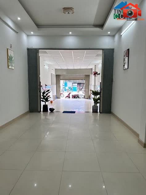 Review nhà phố Quận Tân Phú TP.HCM với 7 phòng trọ, giá 8.9 tỷ