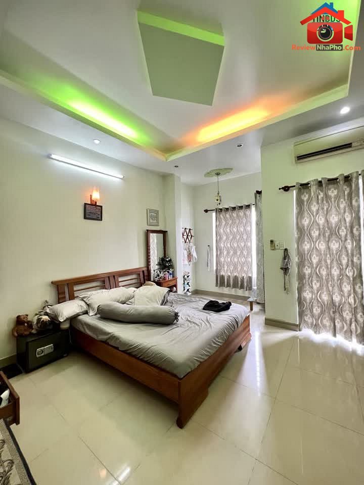 Review nhà phố mặt tiền Nguyễn Minh Châu Tân Phú 6… – Bán nhà mặt phố Quận Tân Phú – TP Hồ Chí Minh giá 5 – 10 tỷ