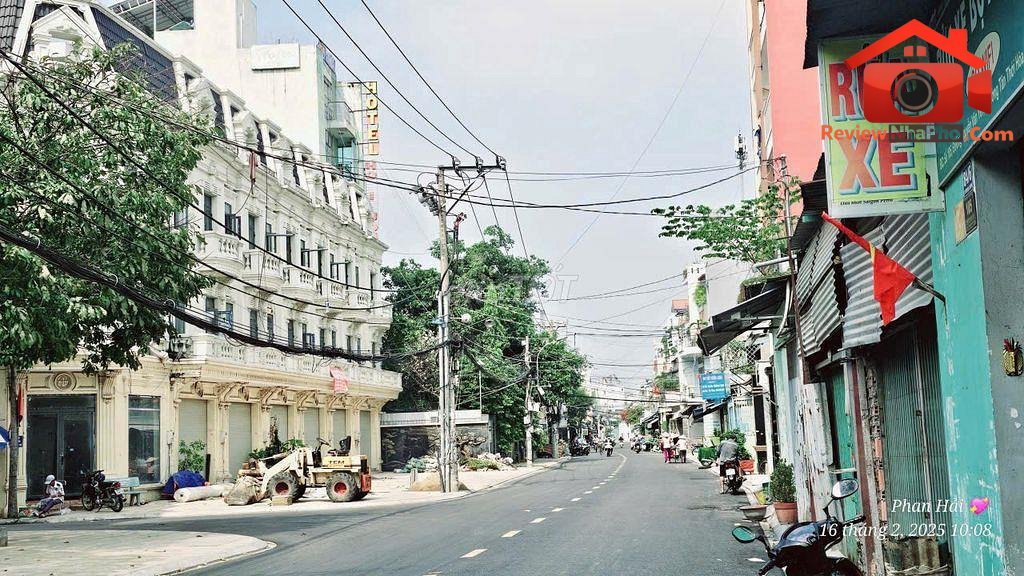 Review nhà phố Quận Tân Phú TP.HCM, 64m2, giá 8.6 tỷ