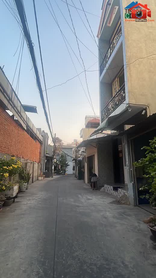 Review nhà phố Tân Phú – Bán nhà riêng diện tích 125m2 giá 5 tỷ