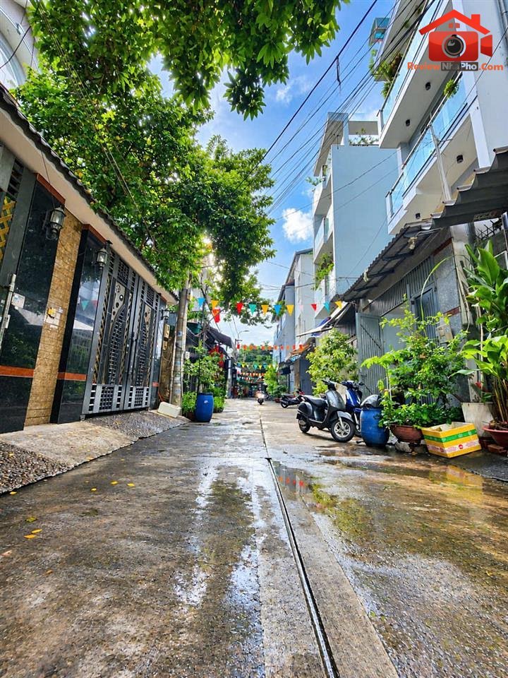 Review nhà phố Bình Hưng Hòa Quận Bình Tân TP.HCM diện tích 78m2 giá 5.9 tỷ