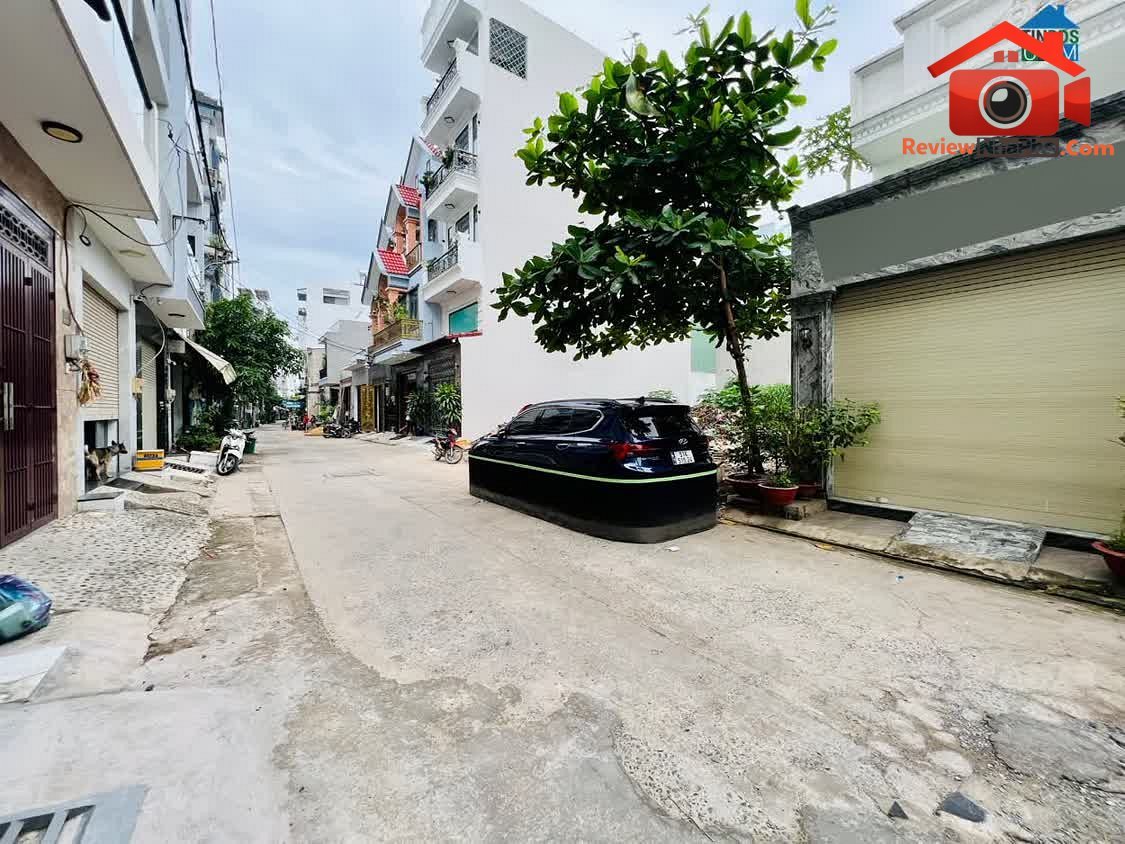 Review nhà phố Bình Tân giá 6,2 tỷ, diện tích 68m2, đất trống 68m2