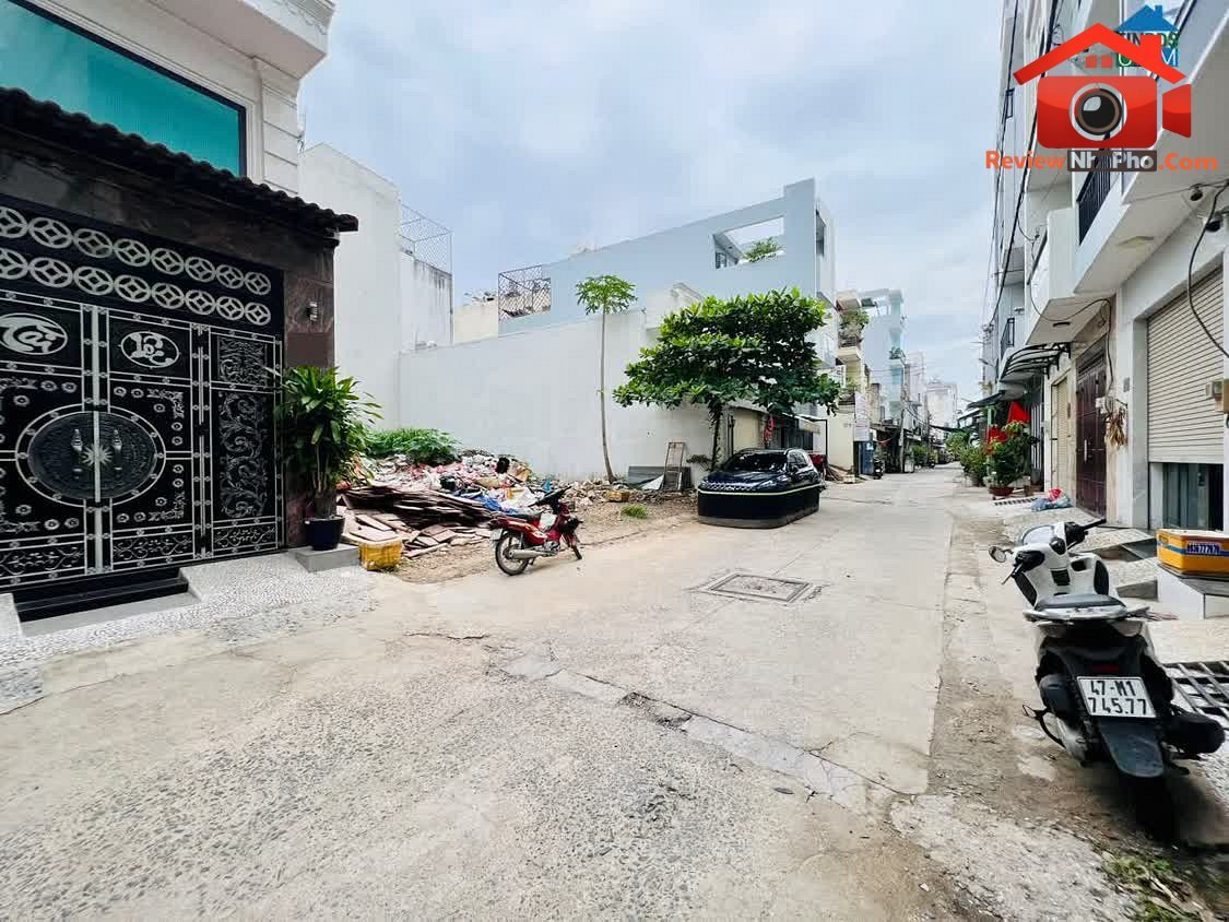 Review nhà phố Bình Tân giá 6,2 tỷ, diện tích 68m2, đất trống 68m2