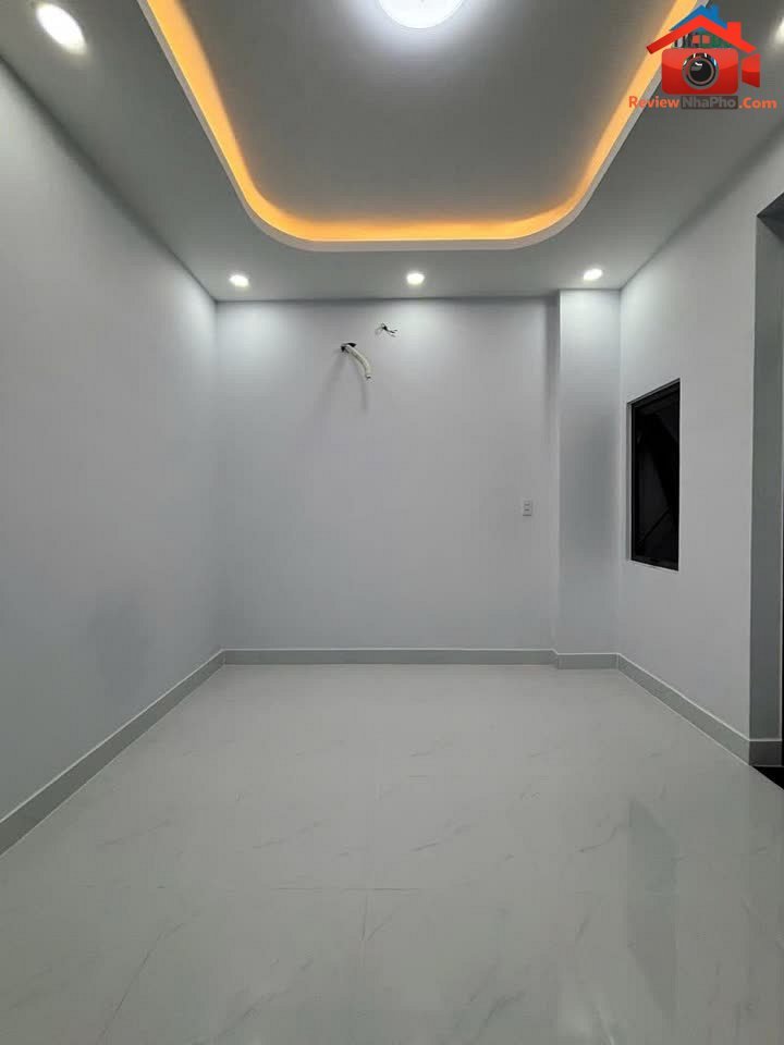 Nhà phố 3PN hẻm ô tô quận Bình Tân TP.HCM giá 5.65 tỷ