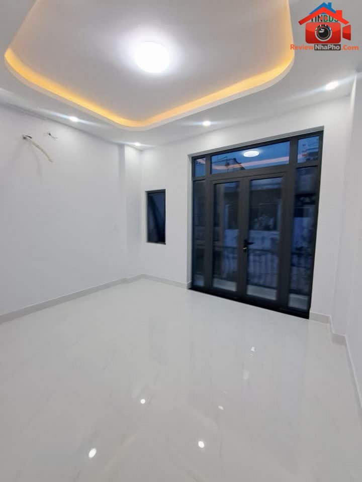 Nhà phố 3PN hẻm ô tô quận Bình Tân TP.HCM giá 5.65 tỷ