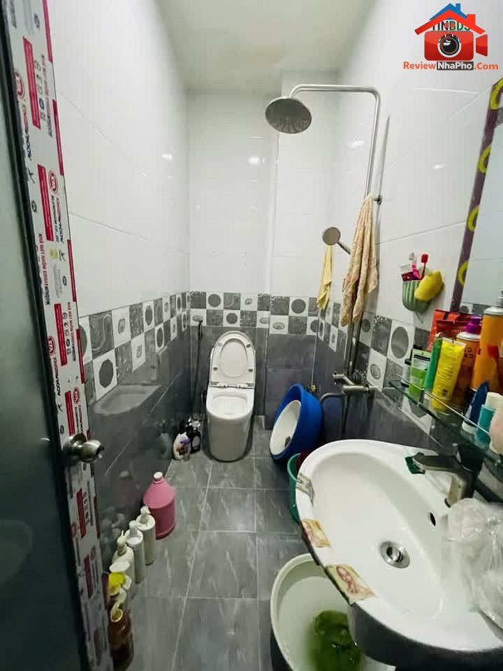 Review nhà phố TP.HCM giá 4.8 tỷ diện tích 40m² quận Bình Tân