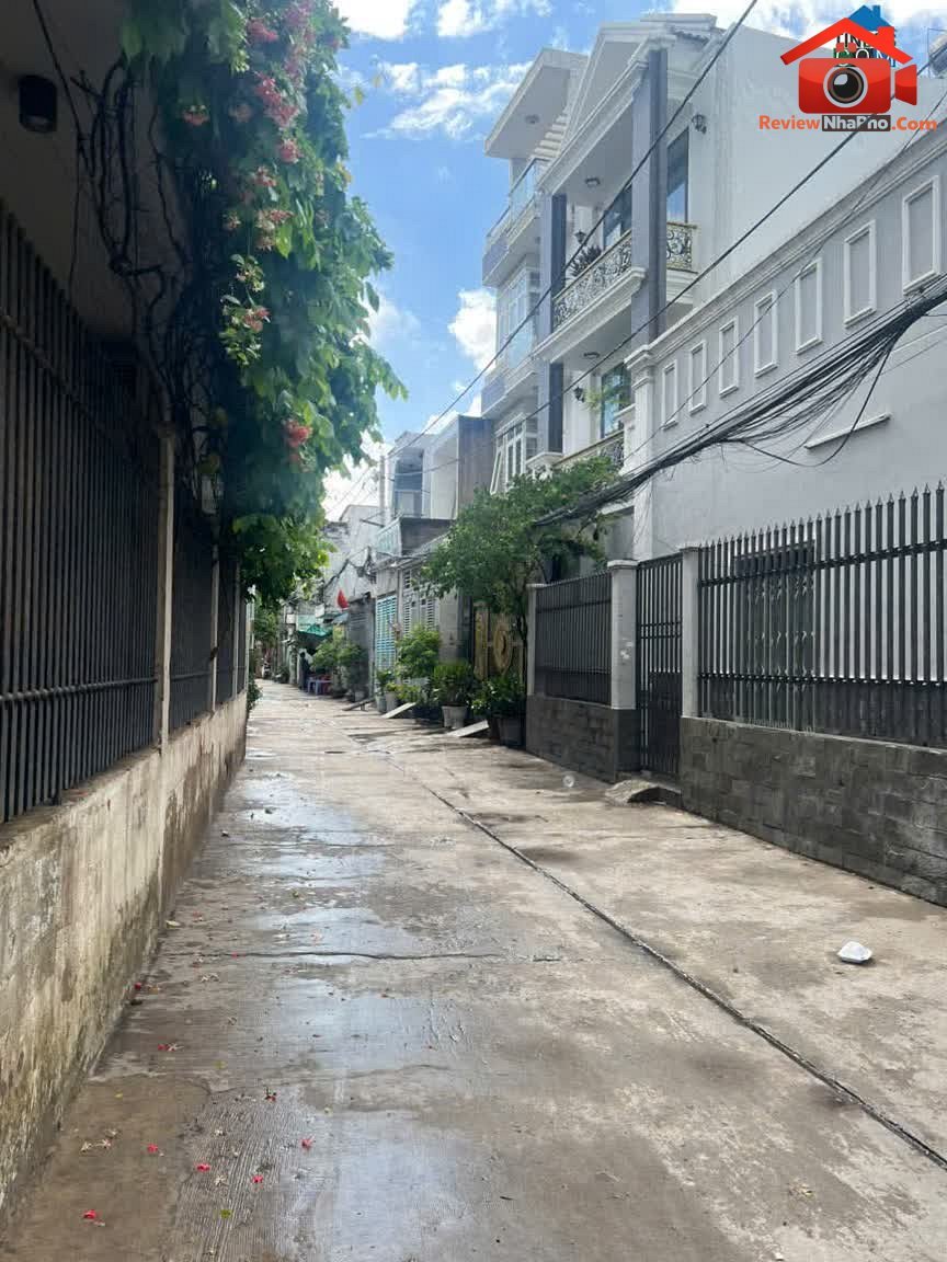 Review nhà phố Bình Tân 24m² giá 2.6 tỷ, hẻm xe hơ… – Bán nhà mặt phố Quận Bình Tân – TP Hồ Chí Minh giá BÁN dưới 3 tỷ