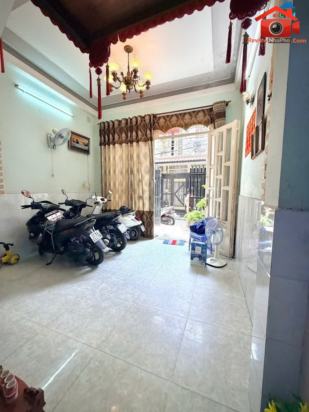 Review nhà phố Lê Văn Quới Bình Tân TP.HCM – 4PN, SHR, giá 4.98 tỷ