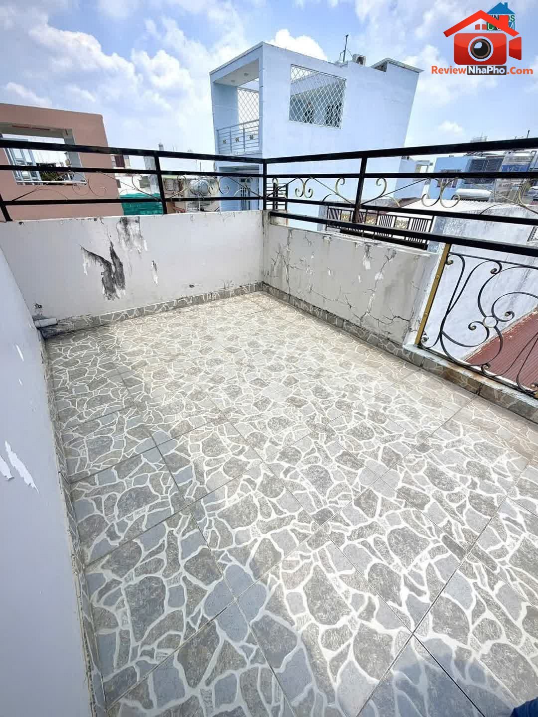 Review nhà phố Lê Văn Quới Bình Tân TP.HCM – 4PN, SHR, giá 4.98 tỷ
