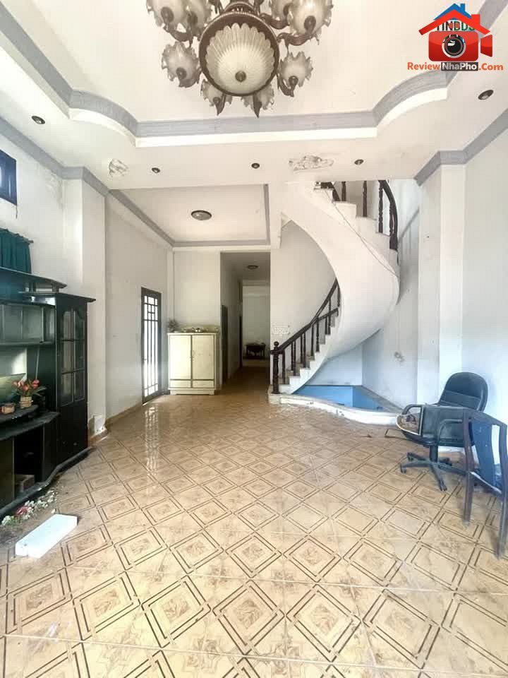 Review nhà phố Tân Bình 124m2, 3 tầng, giá 7.69 tỷ… – Bán nhà mặt phố Quận Tân Bình – TP Hồ Chí Minh giá 5 – 10 tỷ