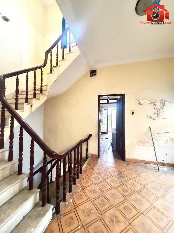 Review nhà phố Tân Bình 124m2, 3 tầng, giá 7.69 tỷ… – Bán nhà mặt phố Quận Tân Bình – TP Hồ Chí Minh giá 5 – 10 tỷ