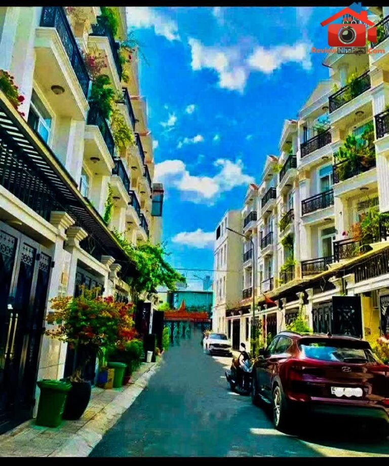 Review nhà phố mặt tiền Nguyễn Triệu Luật Bình Tân TP.HCM giá tốt chỉ 7.5 tỷ