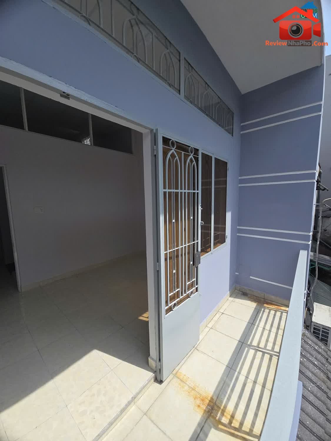 Review nhà phố TP.HCM gần chợ Lê Văn Quới, giá 4.05 tỷ