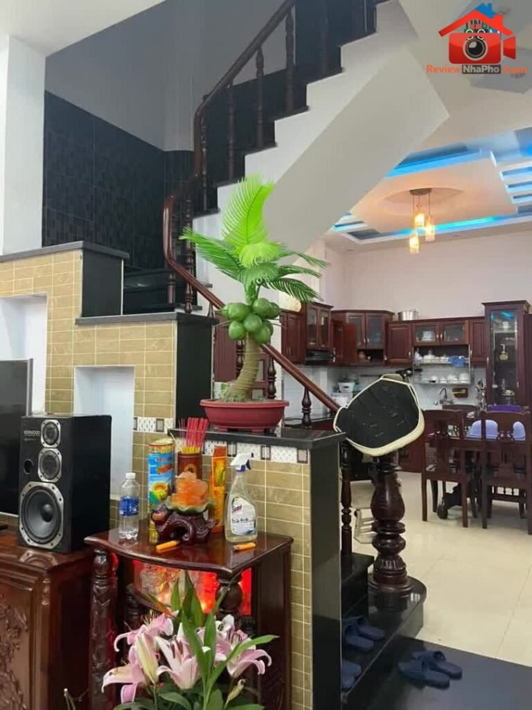 Review nhà phố đẹp Tân Phú 80m² mới xây, giá 9.2 tỷ