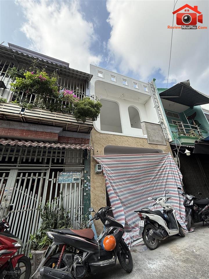 Review nhà phố Quận Bình Tân TP.HCM giá 3.78 tỷ, 48m², 3 phòng ngủ
