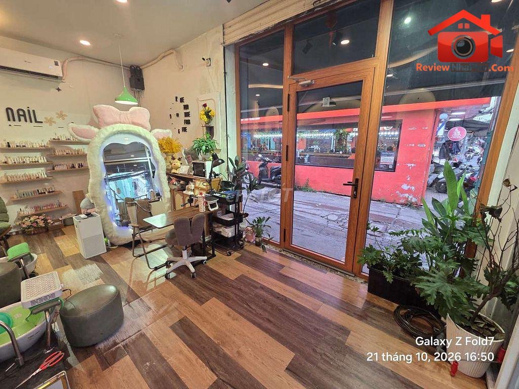 Sang nhượng tiệm nail mặt tiền đường Âu Cơ, Tân Bì… – Bán đất Quận Tân Bình – TP Hồ Chí Minh giá BÁN dưới 3 tỷ